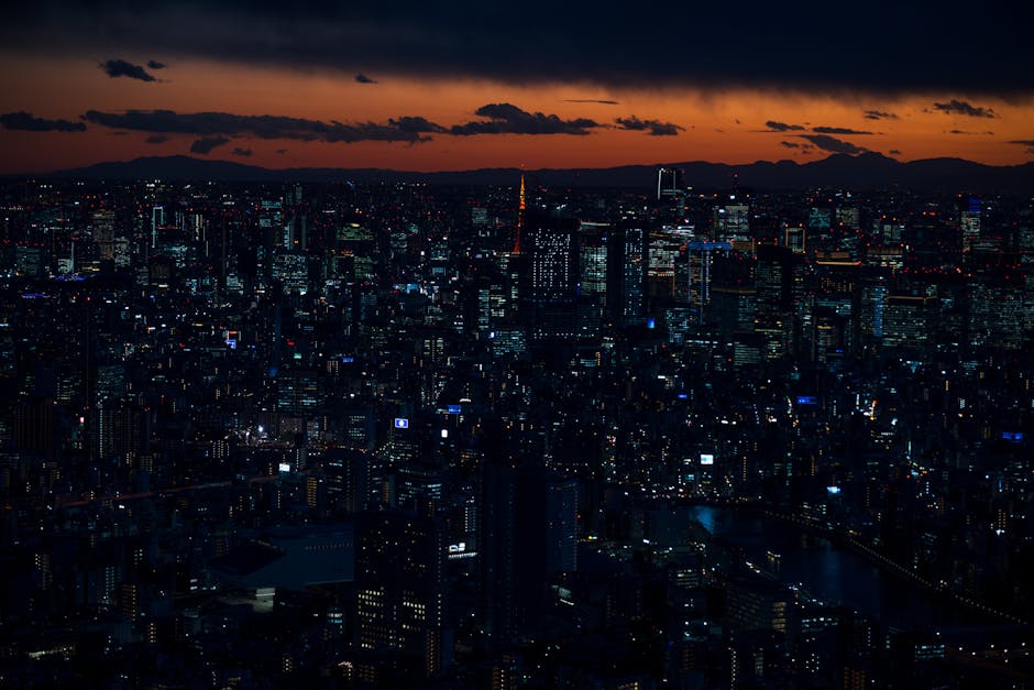 City Architecture - A stunning twilight view of Tokyo's vibrant city #31048512