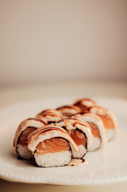 Food Aesthetics - Delicious sushi roll with fresh salmon and cream #34303215