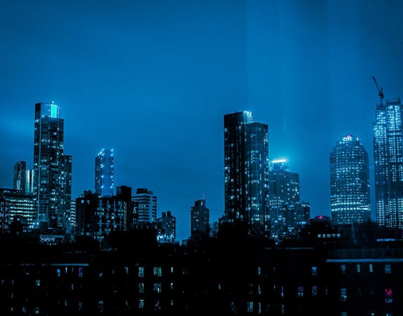 City Architecture - Explore the illuminated skyline with high-rise b #3624368